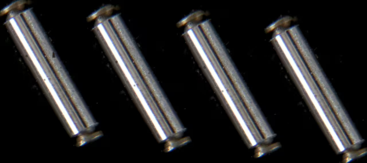 Mugen MTC3 Front Driveshaft Pins (8.8mm)